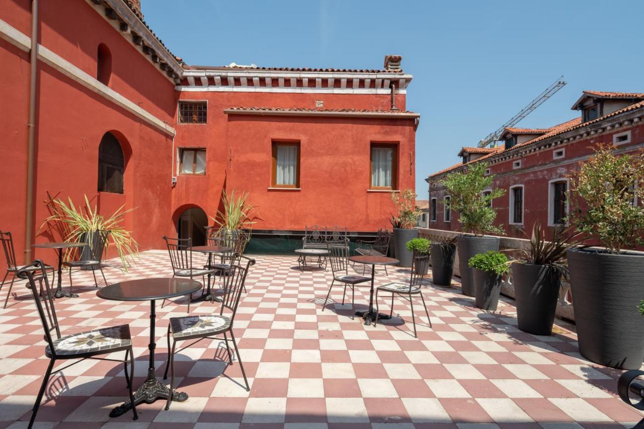 Hotel Palazzo Martinelli Dolfin Венеция Екстериор снимка
